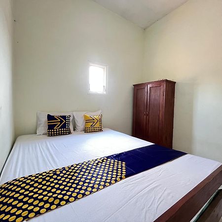 Spot On 93423 Kost Berkah Near Kebun Teh Wonosari Otel Lawang Dış mekan fotoğraf