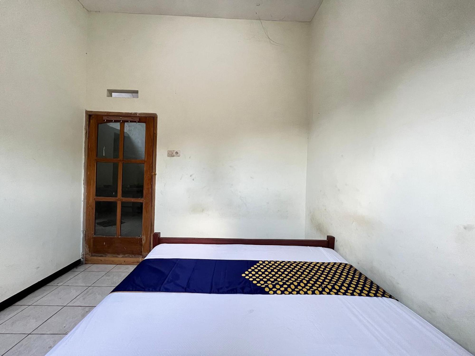 Spot On 93423 Kost Berkah Near Kebun Teh Wonosari Otel Lawang Dış mekan fotoğraf